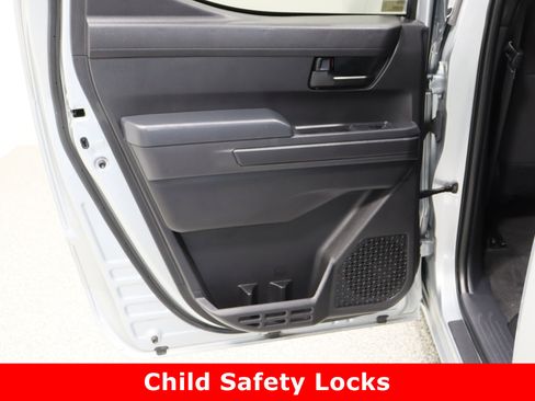 Used 2024 Toyota Tacoma SR image 24