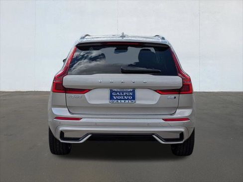 New 2026 Volvo XC60 B5 Ultra w/ Protection Package Premier image 5