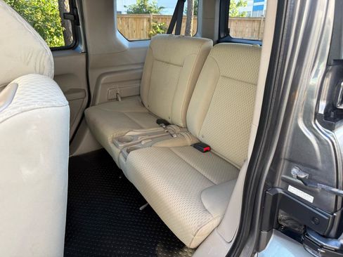 Used 2011 Honda Element LX image 12