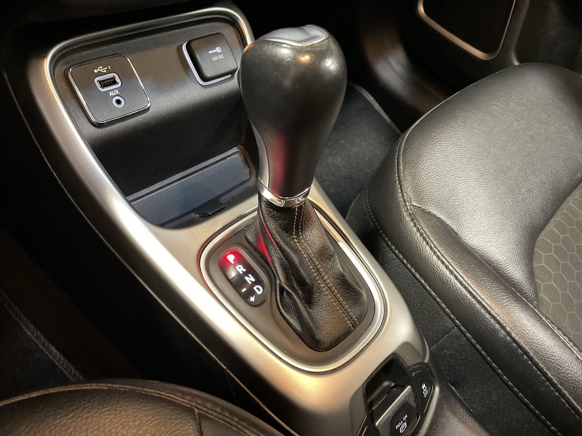 Used 2021 Jeep Compass Latitude w/ Convenience Group FWD image 32