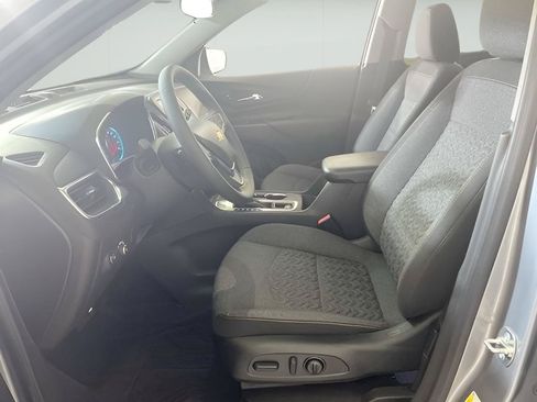 Used 2024 Chevrolet Equinox LT w/ LPO, Floor Liner Package FWD image 24