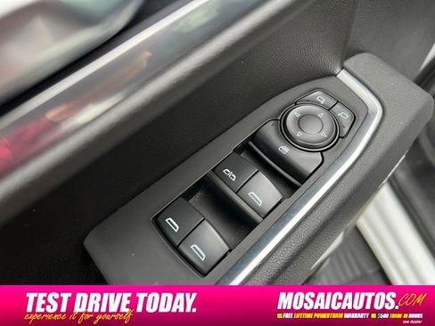 Used 2025 GMC Sierra 1500 Elevation w/ Preferred Package AWD/4WD image 21