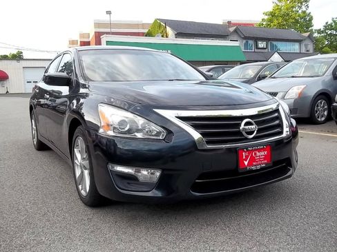 Used 2014 Nissan Altima 2.5 SV FWD image 5