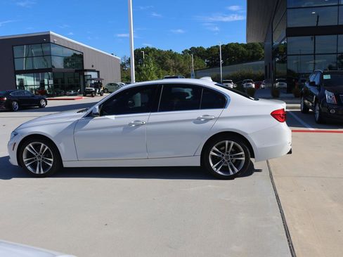 Used 2017 BMW 330i Sedan image 2