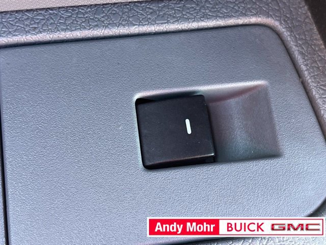 Used 2013 Ford F150 XLT w/ Mid Equipment Group AWD/4WD image 38
