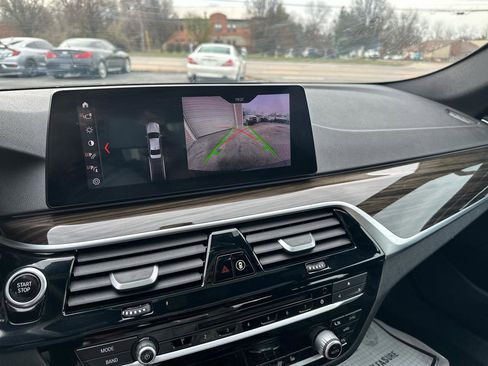 Used 2019 BMW 530e 530e iPerformance Plug-In Hybr w/ Convenience Package image 16