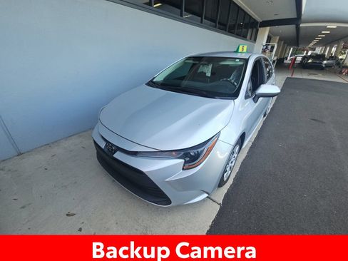 Used 2024 Toyota Corolla LE FWD image 7