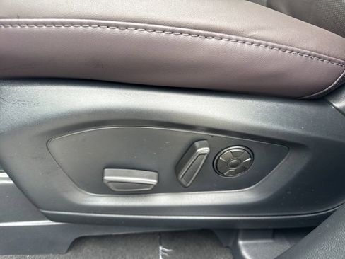 New 2026 Ford Explorer Platinum w/ LUX Leather Package image 25