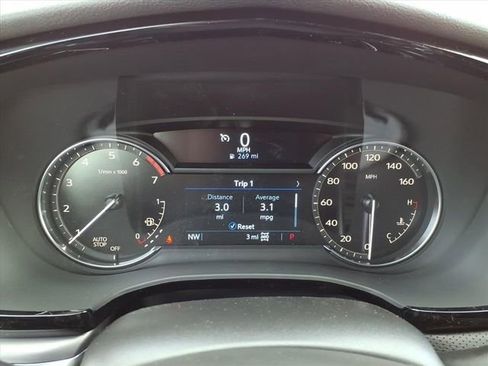 New 2026 Cadillac XT5 Luxury image 36