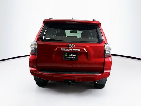 Used 2024 Toyota 4Runner SR5 Premium image 7