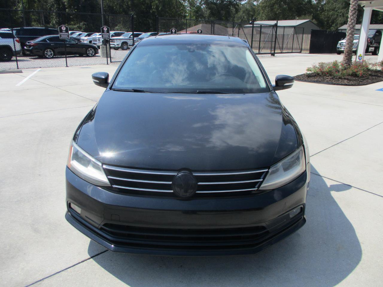 Used 2017 Volkswagen Jetta SEL FWD image 19