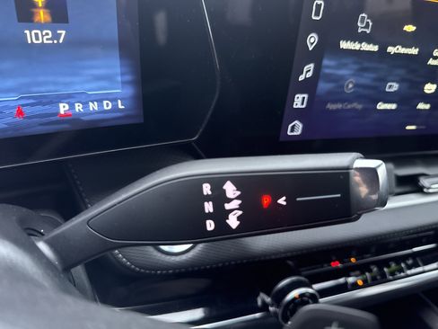 Used 2025 Chevrolet Equinox LT image 22