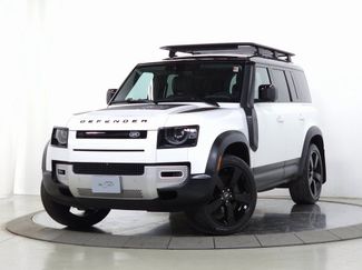 Used 2023 Land Rover Defender 110 SE video 1
