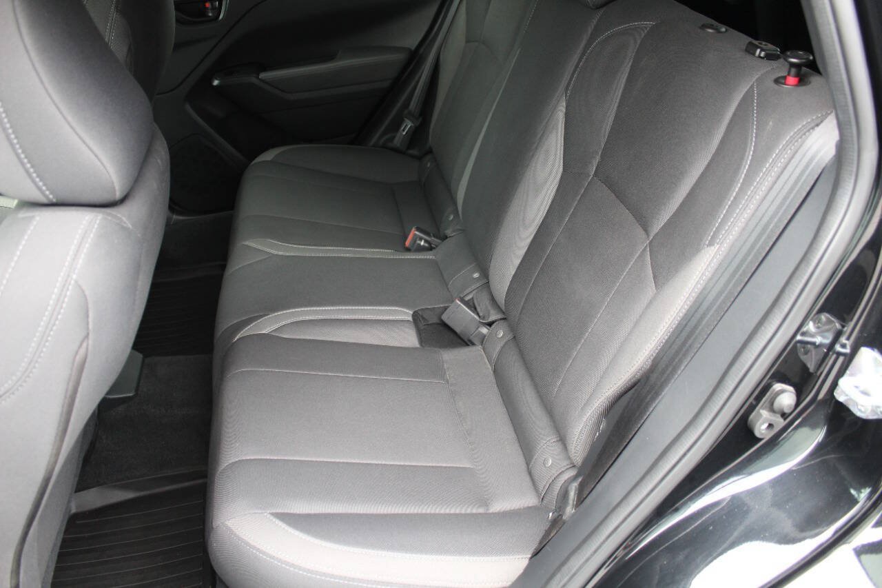 Used 2025 Subaru Impreza 2.0i AWD/4WD image 18