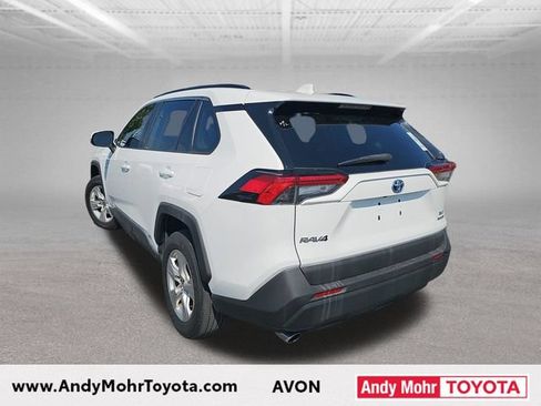Used 2021 Toyota RAV4 XLE w/ Convenience Package AWD/4WD image 5