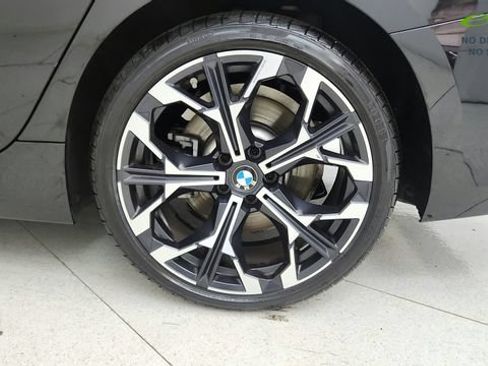 Used 2025 BMW 330i xDrive Sedan AWD/4WD image 64