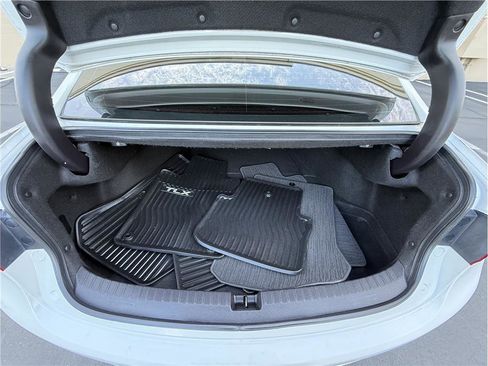 Used 2015 Acura TLX V6 w/ Technology Package image 44