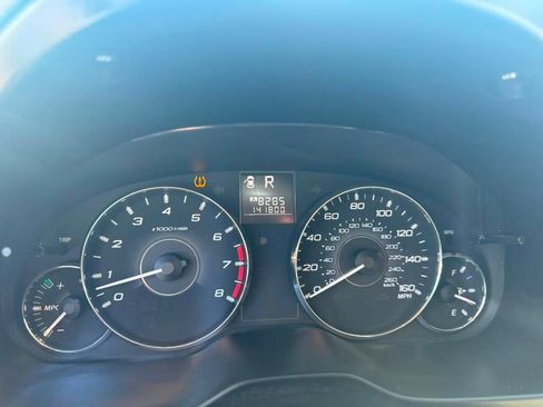 Used 2012 Subaru Outback 3.6R Limited w/ Moonroof Pkg AWD/4WD image 22