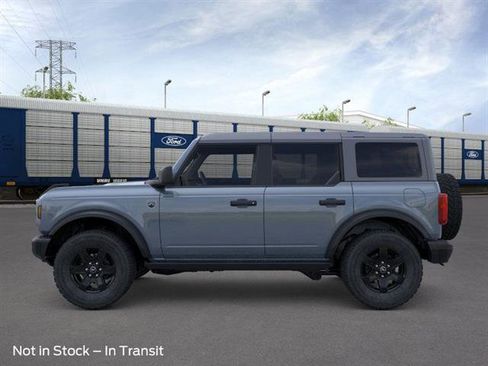 New 2025 Ford Bronco Big Bend w/ Black Diamond Package image 3