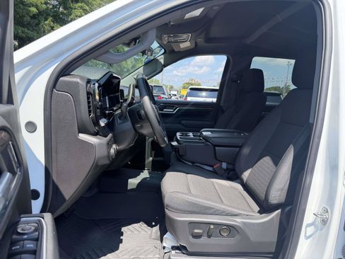 Certified 2026 Chevrolet Silverado 1500 LT Trail Boss w/ Protection Package AWD/4WD image 9