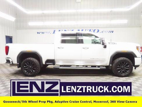 Used 2022 GMC Sierra 3500 Denali w/ Denali Ultimate Package image 1