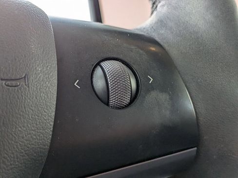 Used 2022 Tesla Model 3 Long Range image 11