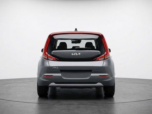 Used 2025 Kia Soul LX w/ LX Technology Package image 7