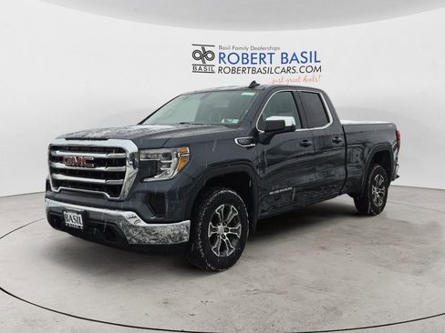 Used 2020 GMC Sierra 1500 SLE w/ SLE Value Package image 1
