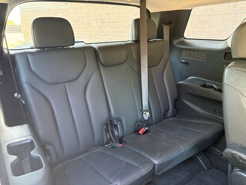 Used 2021 Hyundai Palisade SEL w/ Premium Package FWD image 24