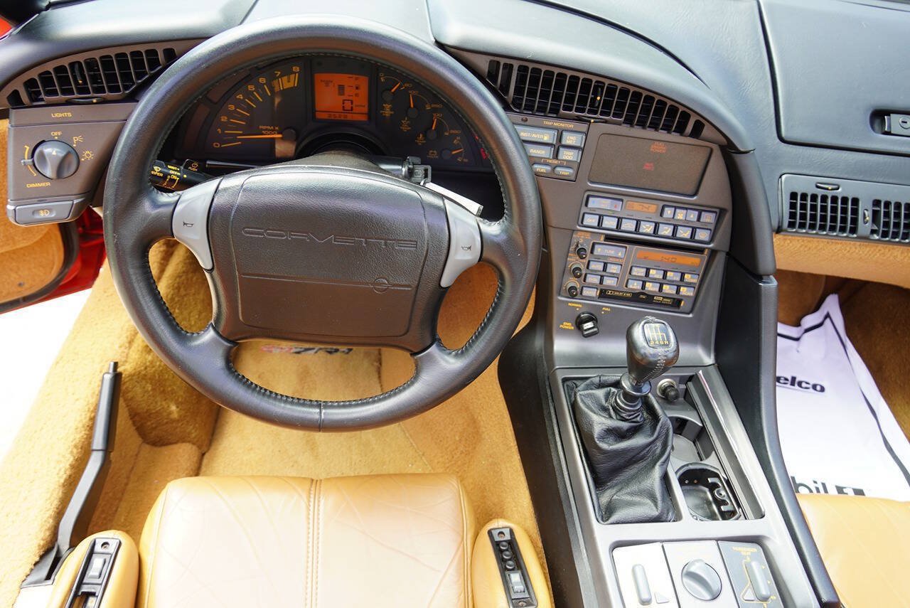 Used 1990 Chevrolet Corvette ZR-1 RWD image 24