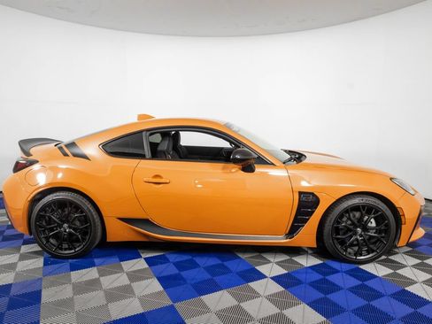 Used 2023 Toyota GR86 10th Anniversary SE RWD image 5