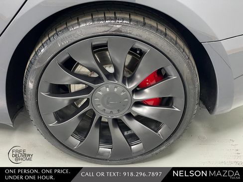 Used 2023 Tesla Model 3 Performance image 12