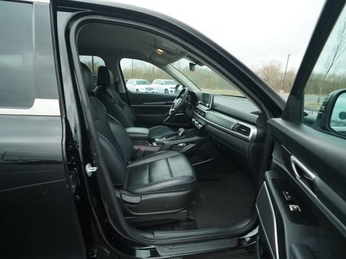 Used 2020 Kia Telluride LX image 19