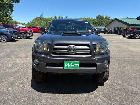 Used 2010 Toyota Tacoma 4x4 Double Cab image 8