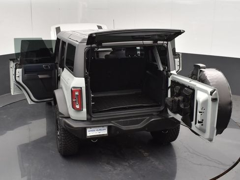 Used 2021 Ford Bronco First Edition AWD/4WD image 7