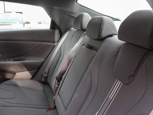New 2026 Hyundai Elantra SEL Sport FWD image 24