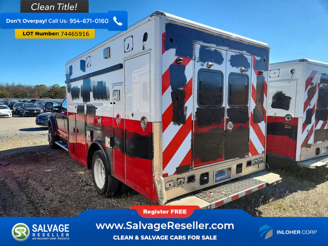 Used 2017 Ford F550 4x4 SuperCab Super Duty image 3