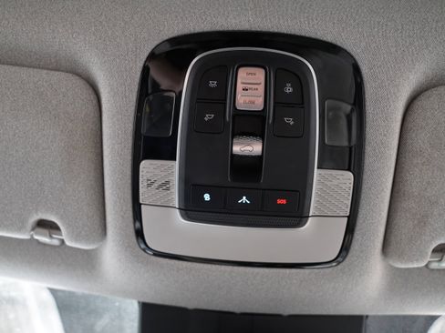 Used 2022 Hyundai Palisade Limited AWD/4WD image 33