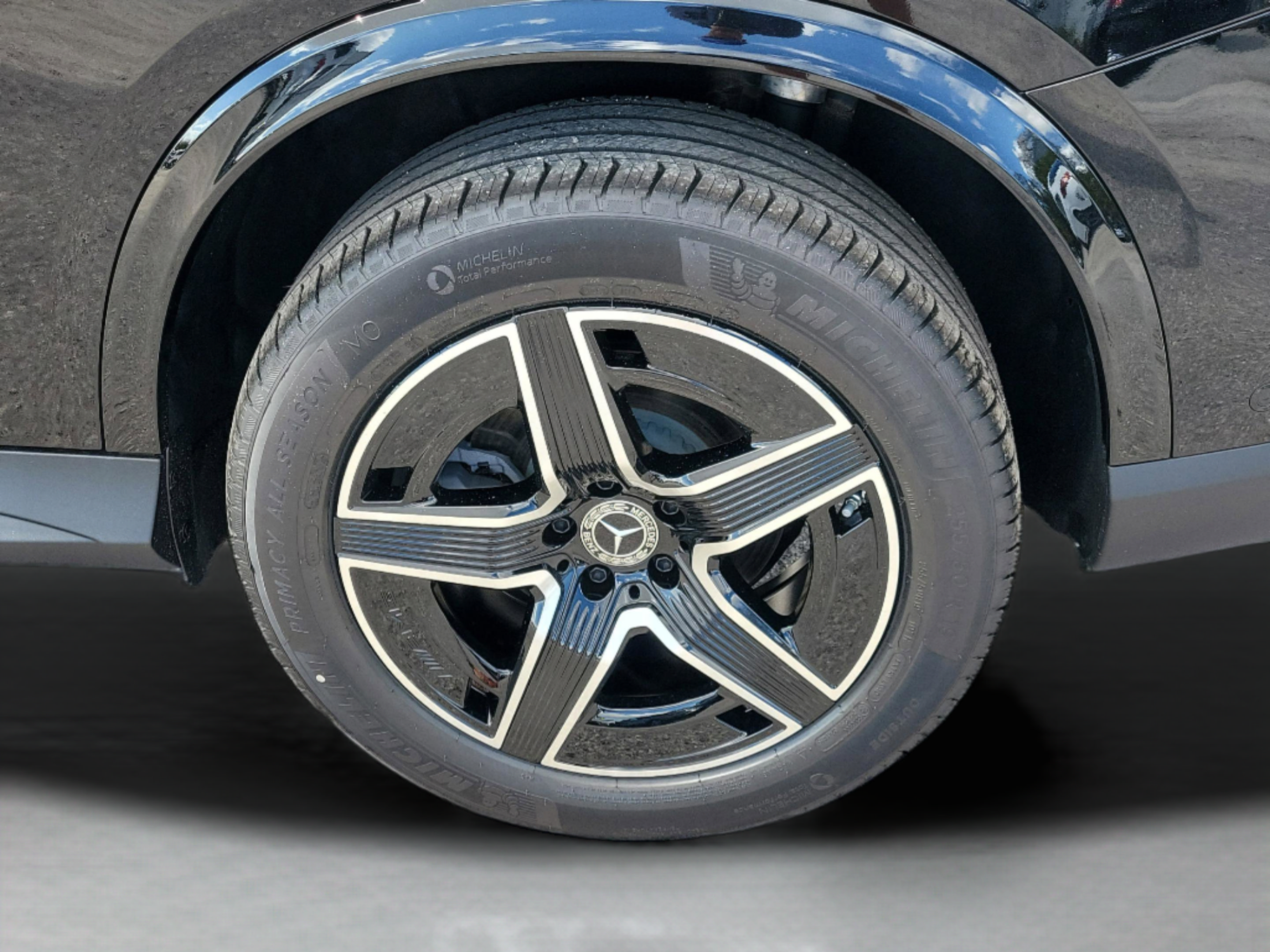 Certified 2026 Mercedes-Benz GLC 300 image 32