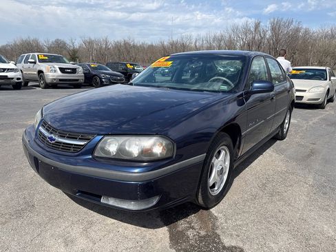 Used 2002 Chevrolet Impala LS w/ Preferred Equipment Group image 2