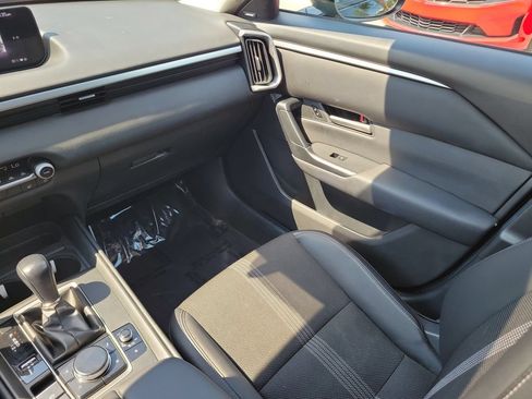 Used 2025 MAZDA CX-50 AWD 2.5 S w/ Premium Package image 11