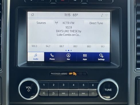 Used 2021 Ford Expedition XLT AWD/4WD image 34