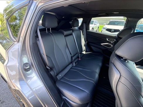 Used 2025 Acura RDX SH-AWD image 36