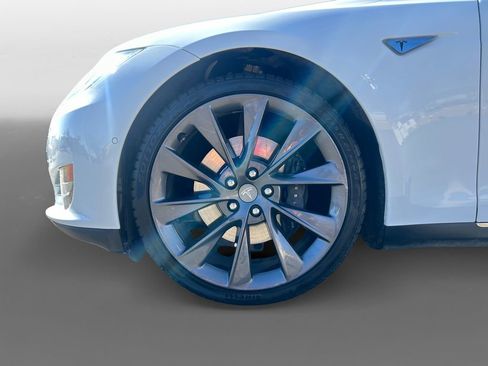 Used 2014 Tesla Model S image 15