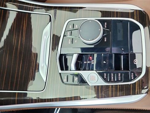 Used 2026 BMW X5 sDrive40i image 48