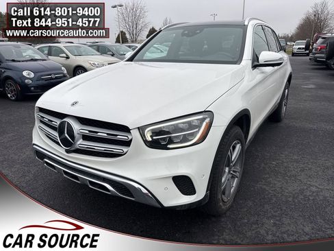 Used 2022 Mercedes-Benz GLC 300 4MATIC image 2