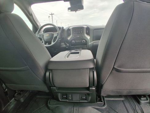 Used 2024 Chevrolet Silverado 1500 Custom RWD image 17
