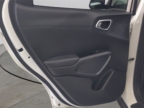 Used 2021 Kia Soul S image 49