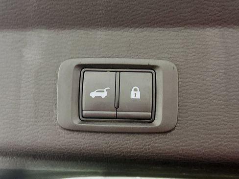 Used 2024 Mitsubishi Outlander SE AWD/4WD image 31
