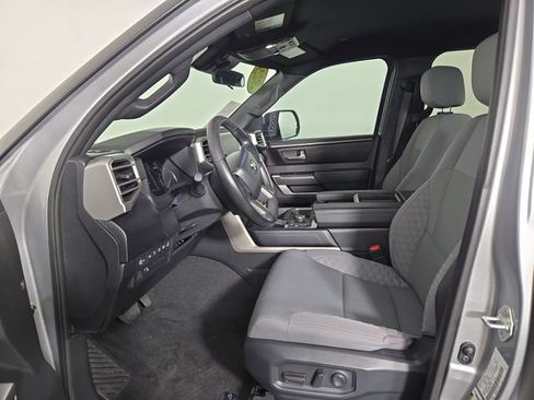 Used 2025 Toyota Tundra SR5 w/ SR5 Convenience Package AWD/4WD image 13